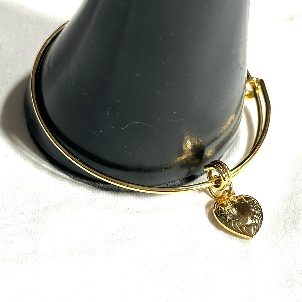 Embossed Heart Charm Gold Tone Bangle Bracelet Adjustable Great Gift 4 Mom